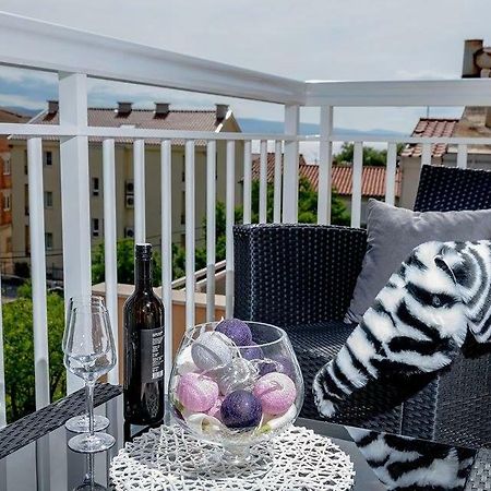 Apartment Antonio Baška Voda Esterno foto