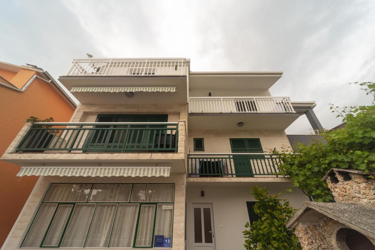 Apartment Antonio Baška Voda Esterno foto